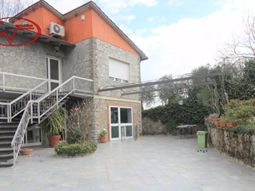 Immagine 2 di Villa in vendita  in via gori a Cavriglia