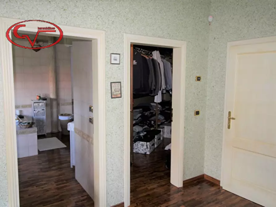 Immagine 18 di Villa in vendita  in via gori a Cavriglia