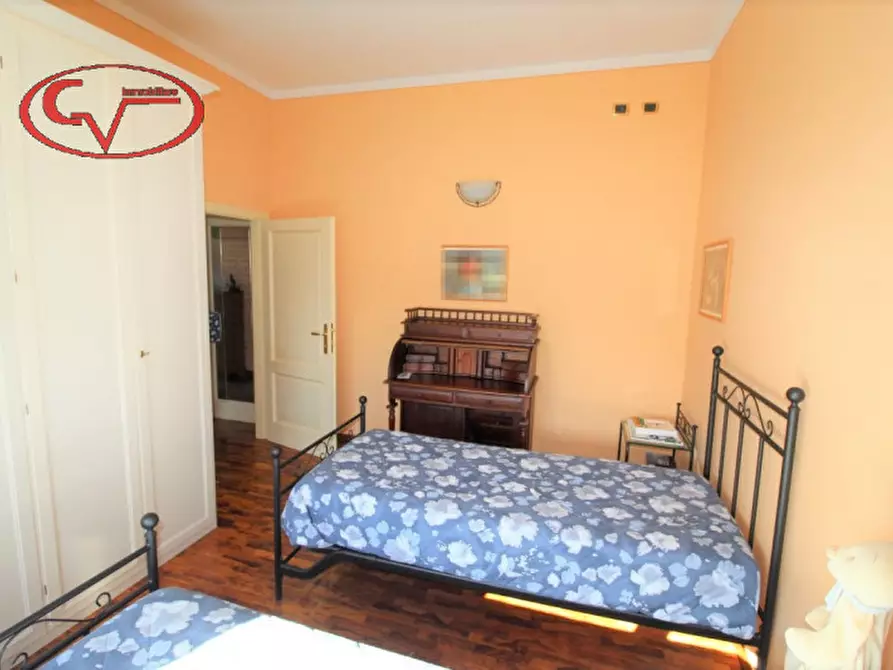 Immagine 26 di Villa in vendita  in via gori a Cavriglia