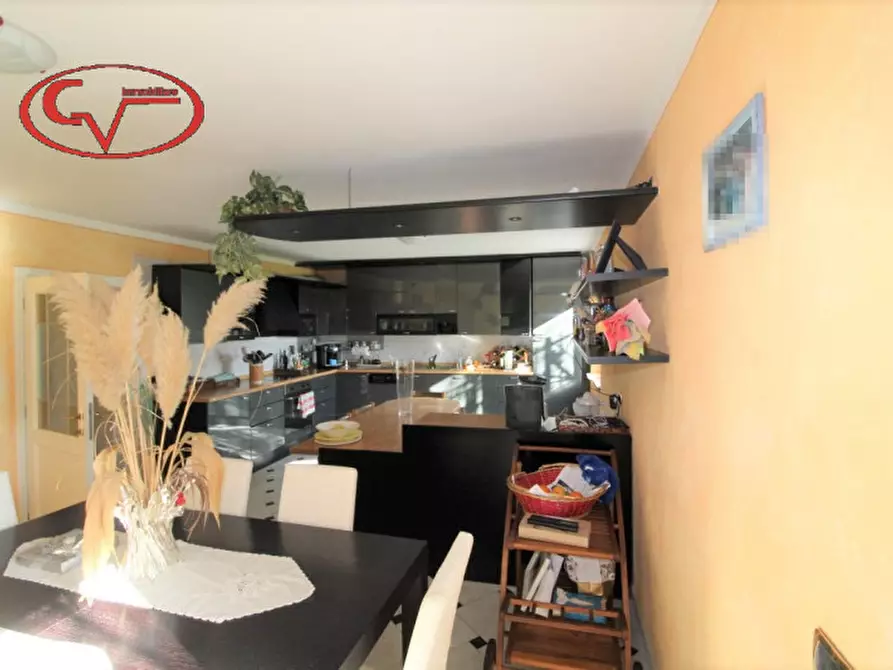 Immagine 33 di Villa in vendita  in via gori a Cavriglia