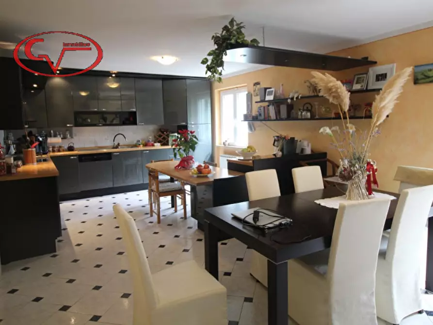 Immagine 55 di Villa in vendita  in via gori a Cavriglia