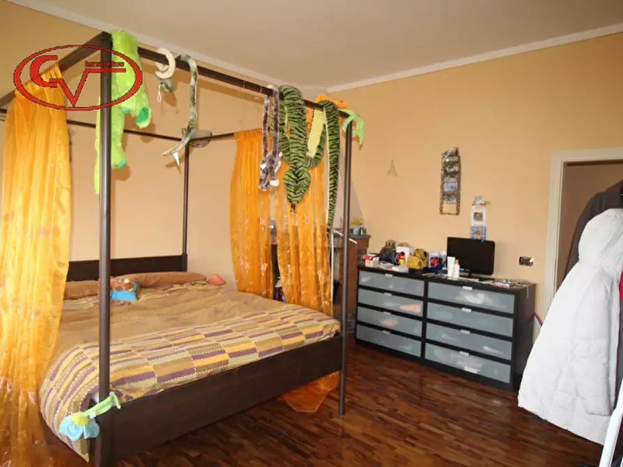 Immagine 72 di Villa in vendita  in via gori a Cavriglia