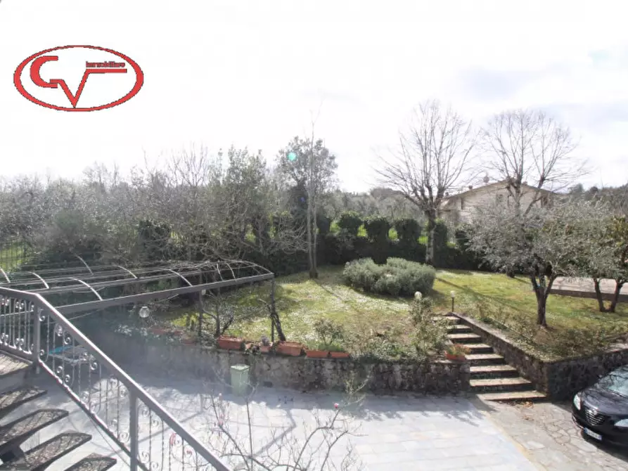 Immagine 92 di Villa in vendita  in via gori a Cavriglia