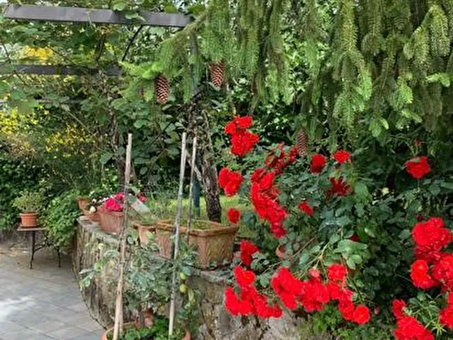 Immagine 97 di Villa in vendita  in via gori a Cavriglia