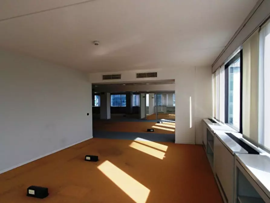 Immagine 21 di Ufficio in affitto  in STRADA 1 a Assago