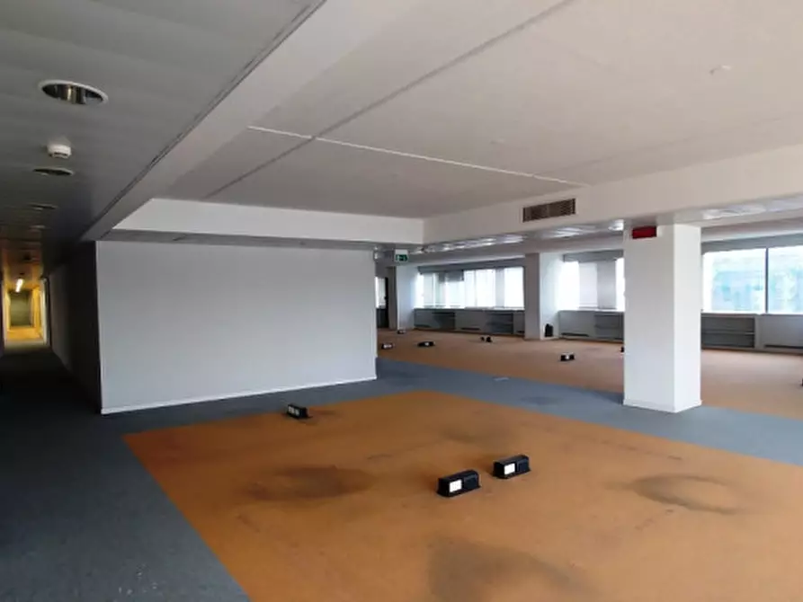 Immagine 24 di Ufficio in affitto  in STRADA 1 a Assago