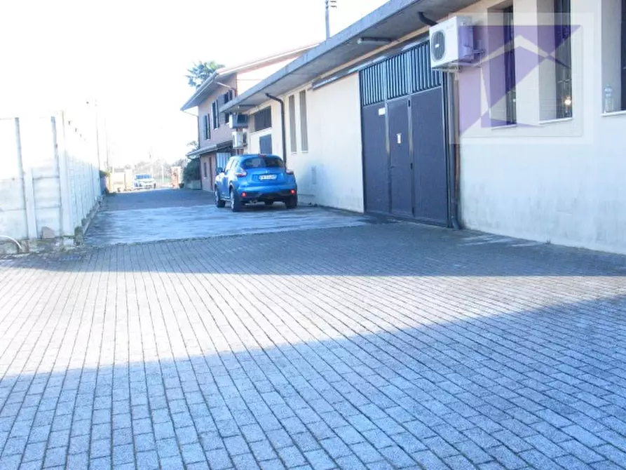 Immagine 58 di Casa indipendente in vendita  a Santa Maria Di Sala