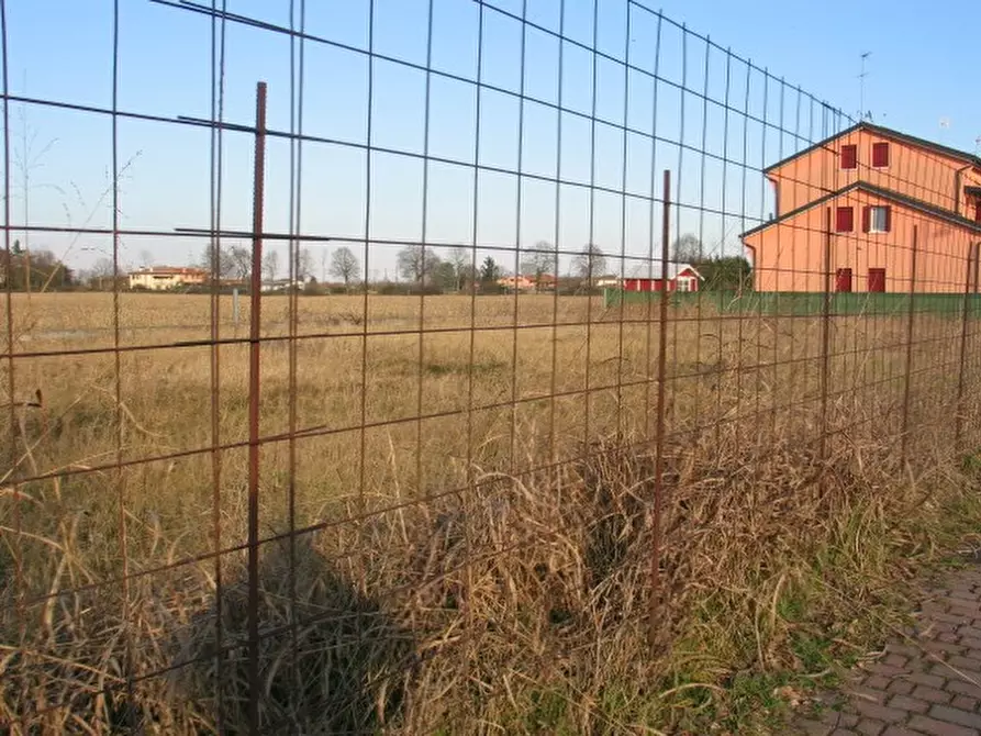 Immagine 2 di Terreno in vendita  a Santa Maria Di Sala