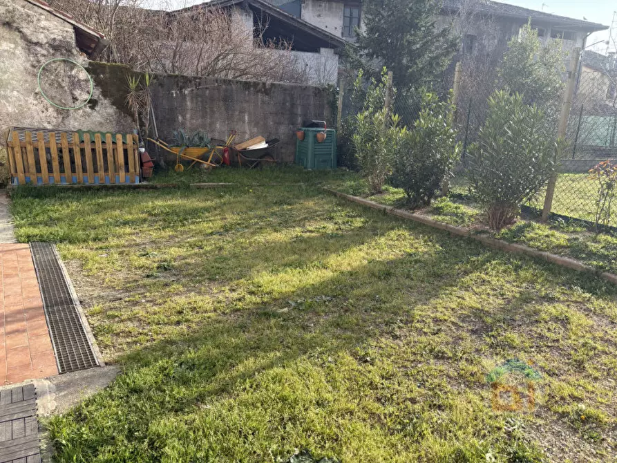 Immagine 8 di Villetta a schiera in vendita  in piazza Cesare Battisti 11 a Gonars