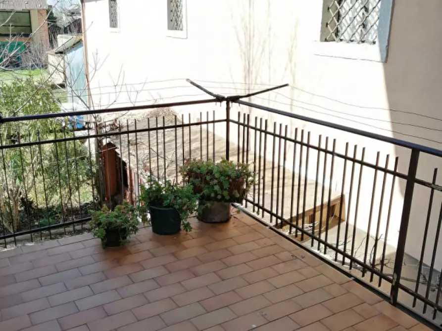 Immagine 13 di Villetta a schiera in vendita  in piazza Cesare Battisti 11 a Gonars