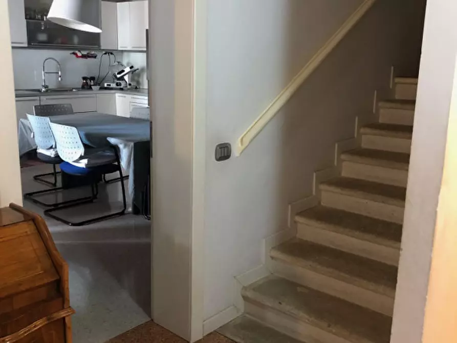 Immagine 13 di Casa indipendente in vendita  in via capuccini a Este