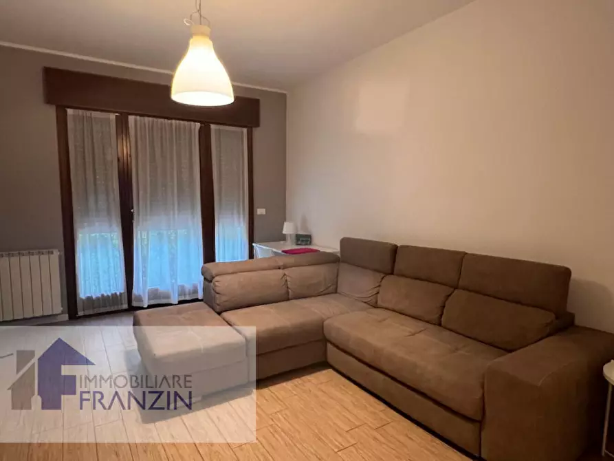 Immagine 3 di Camera in affitto  in via roma a Meolo