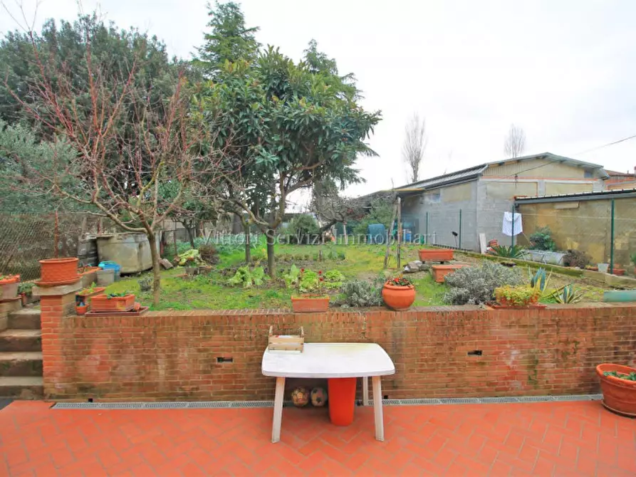 Immagine 3 di Casa bifamiliare in vendita  in Via della resistenza a Montepulciano