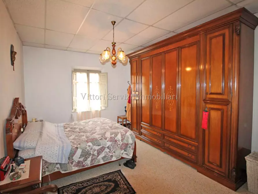 Immagine 10 di Casa bifamiliare in vendita  in Via della resistenza a Montepulciano