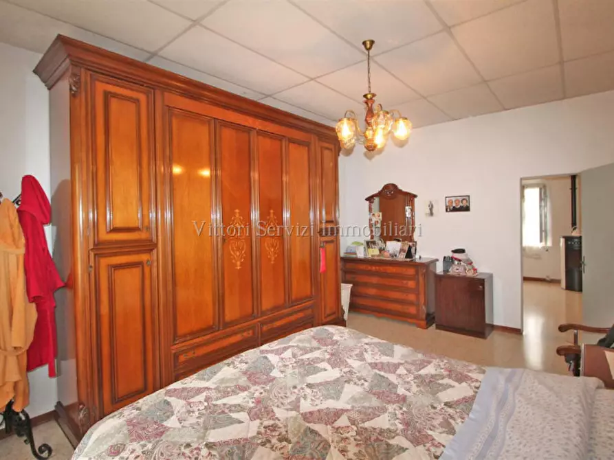 Immagine 11 di Casa bifamiliare in vendita  in Via della resistenza a Montepulciano