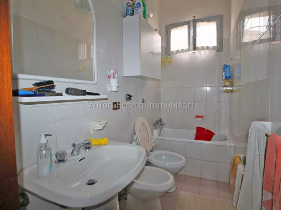 Immagine 14 di Casa bifamiliare in vendita  in Via della resistenza a Montepulciano