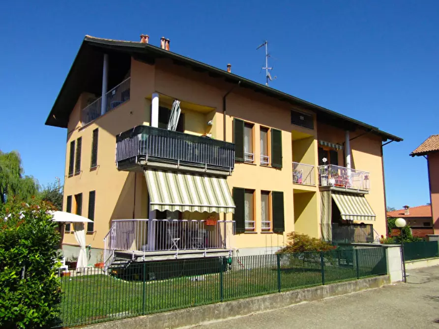 Immagine 21 di Attico in vendita  in via del Lucino n° 4/int. C a Sannazzaro De' Burgondi