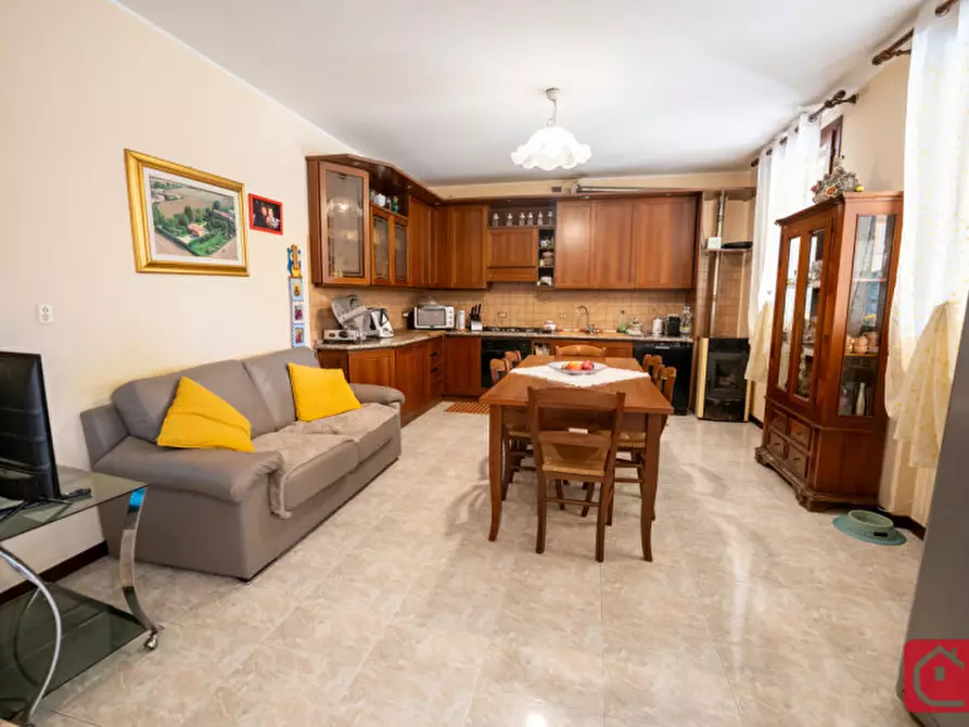 Immagine 13 di Villa in vendita  a Legnaro