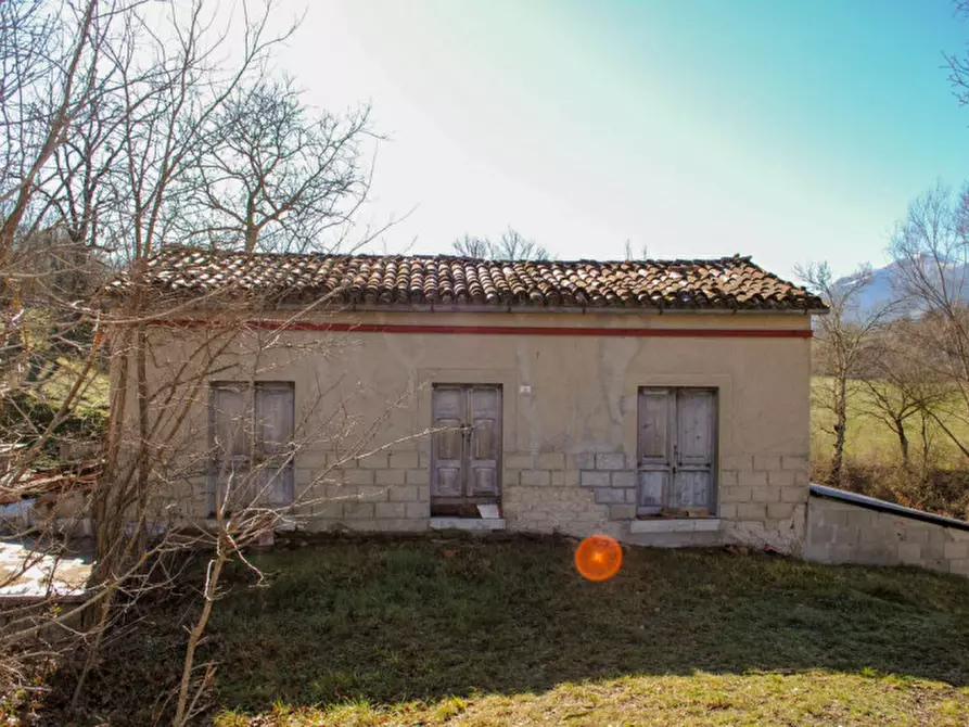 Immagine 9 di Rustico / casale in vendita  in strada Santa Barbara a Cagli