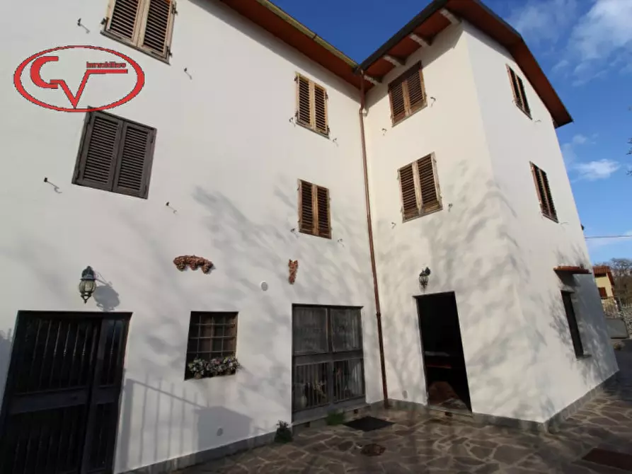 Immagine 1 di Villa in vendita  in via Setteponti a Loro Ciuffenna