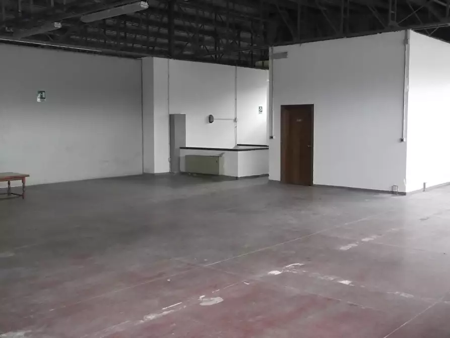 Immagine 3 di Laboratorio in affitto  in PONTE A IOZZI a Impruneta