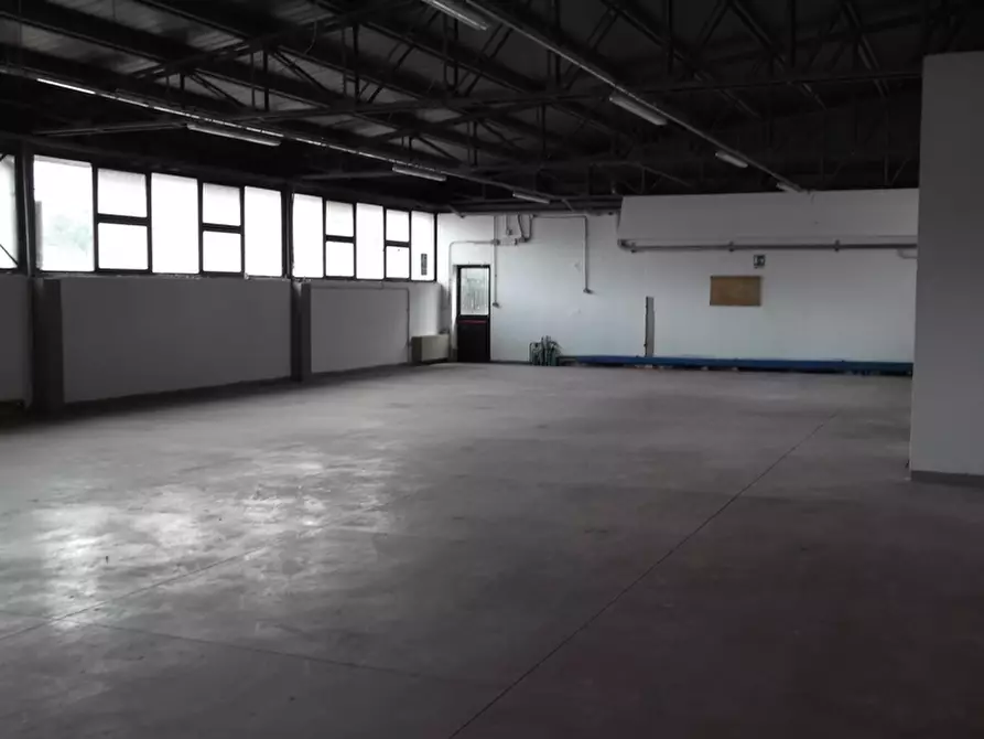 Immagine 7 di Laboratorio in affitto  in PONTE A IOZZI a Impruneta