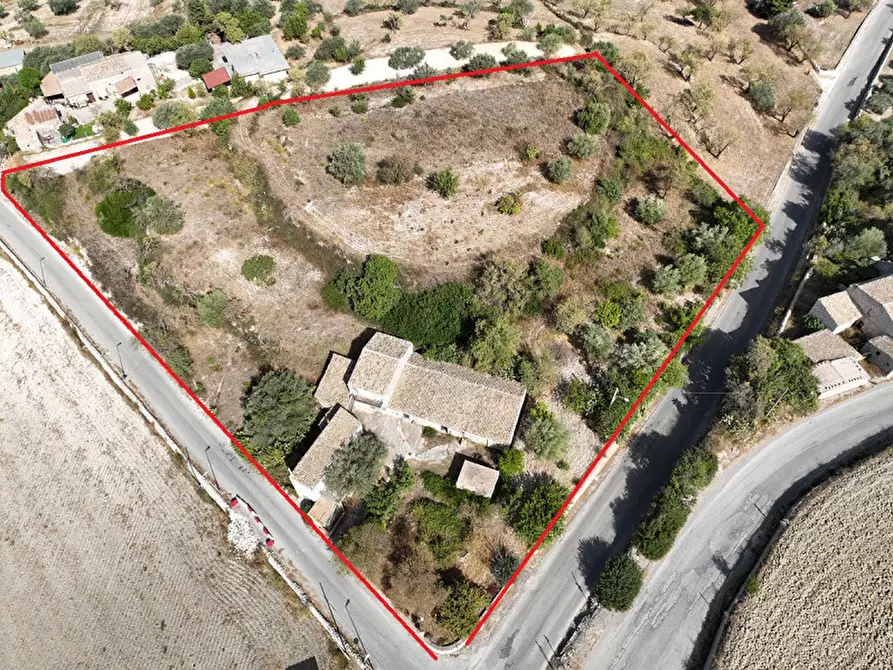 Immagine 3 di Casa indipendente in vendita  in Via della Fontana a Ragusa