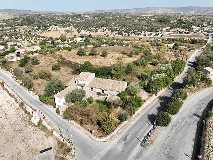 Immagine 5 di Casa indipendente in vendita  in Via della Fontana a Ragusa