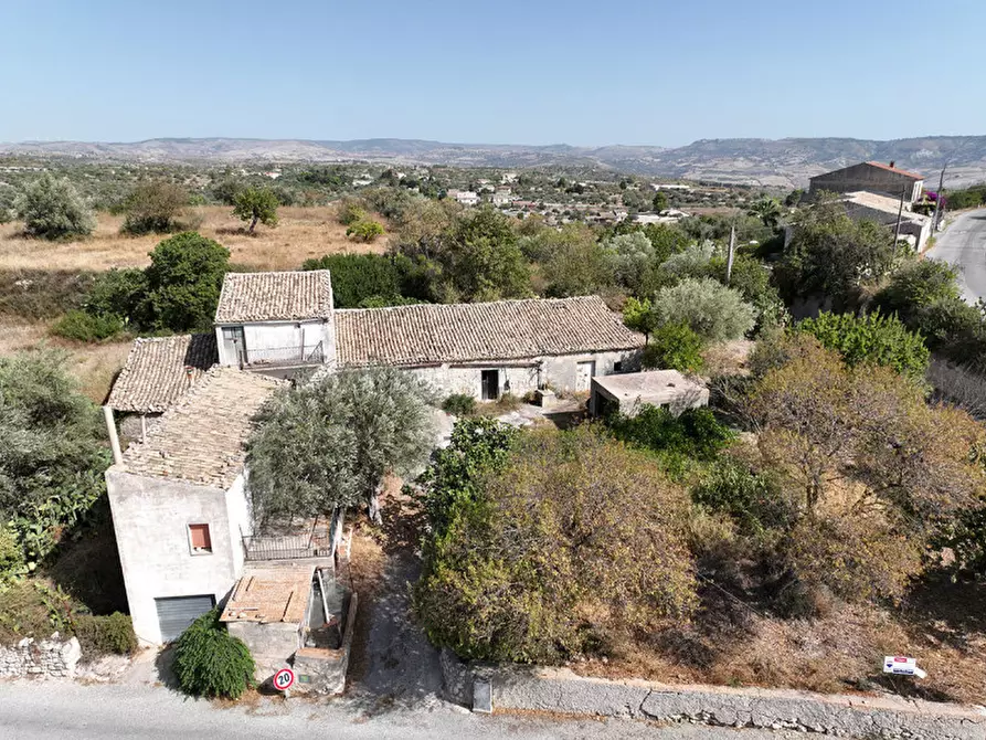 Immagine 6 di Casa indipendente in vendita  in Via della Fontana a Ragusa
