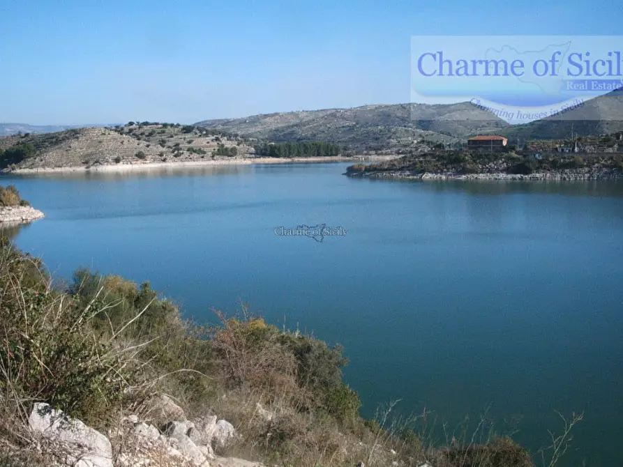 Immagine 12 di Terreno in vendita  in Contrada Rabbuina a Ragusa