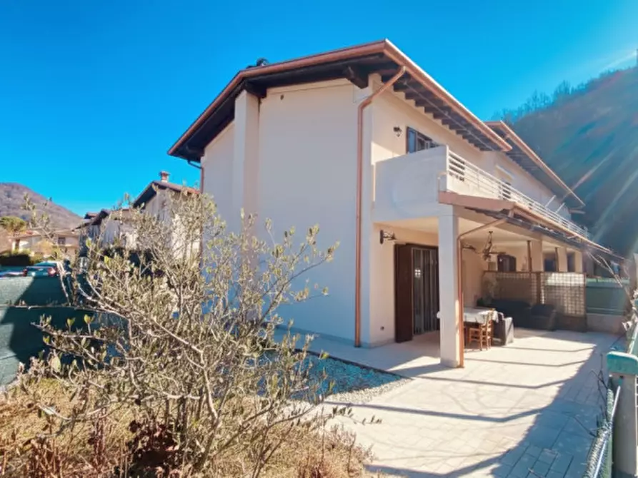 Immagine 1 di Villetta a schiera in vendita  a Gavardo