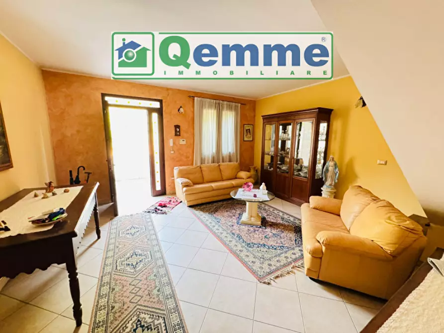 Immagine 15 di Villa in vendita  in Via Solano Li Belli a Lequile