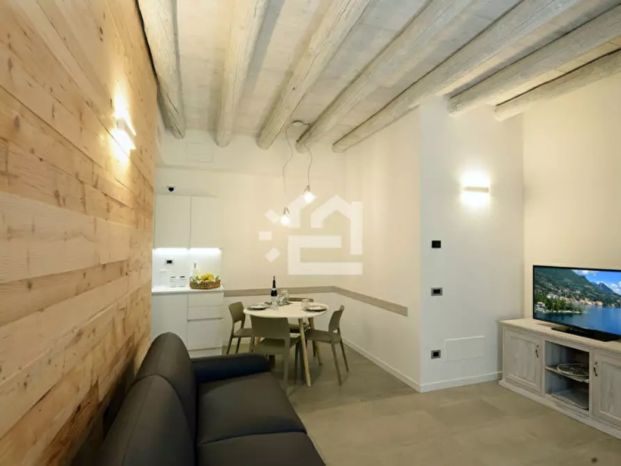 Immagine 14 di Appartamento in affitto  in lungolago zanardelli a Toscolano-Maderno