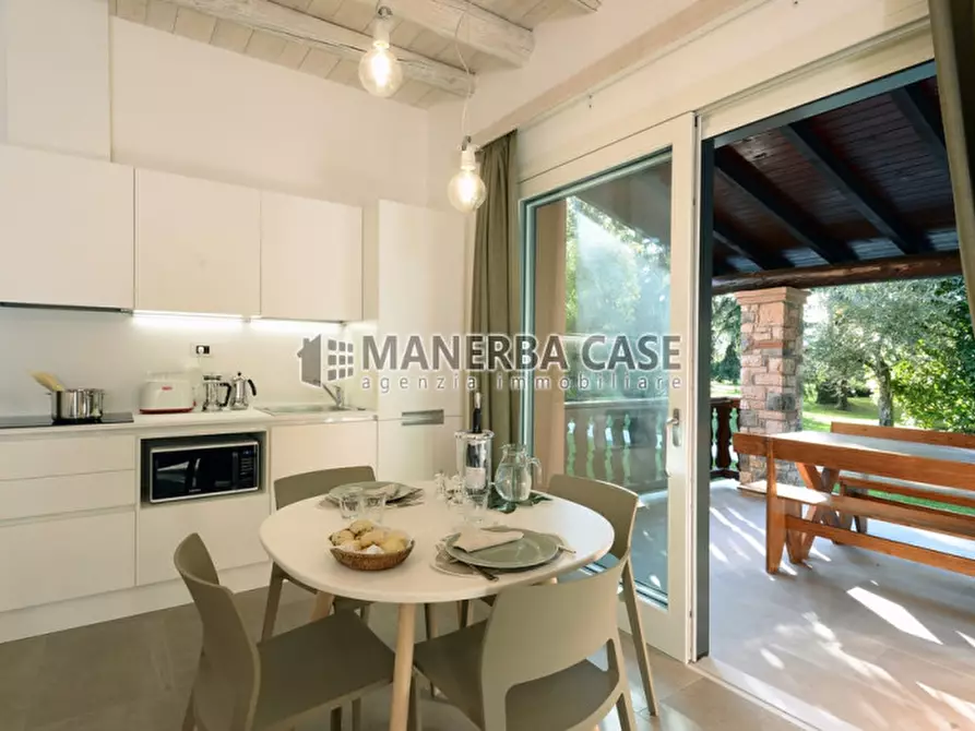 Immagine 5 di Appartamento in affitto  in lungolago zanardelli a Toscolano-Maderno