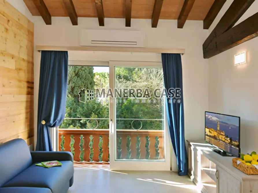 Immagine 2 di Appartamento in affitto  in lungolago zanardelli a Toscolano-Maderno