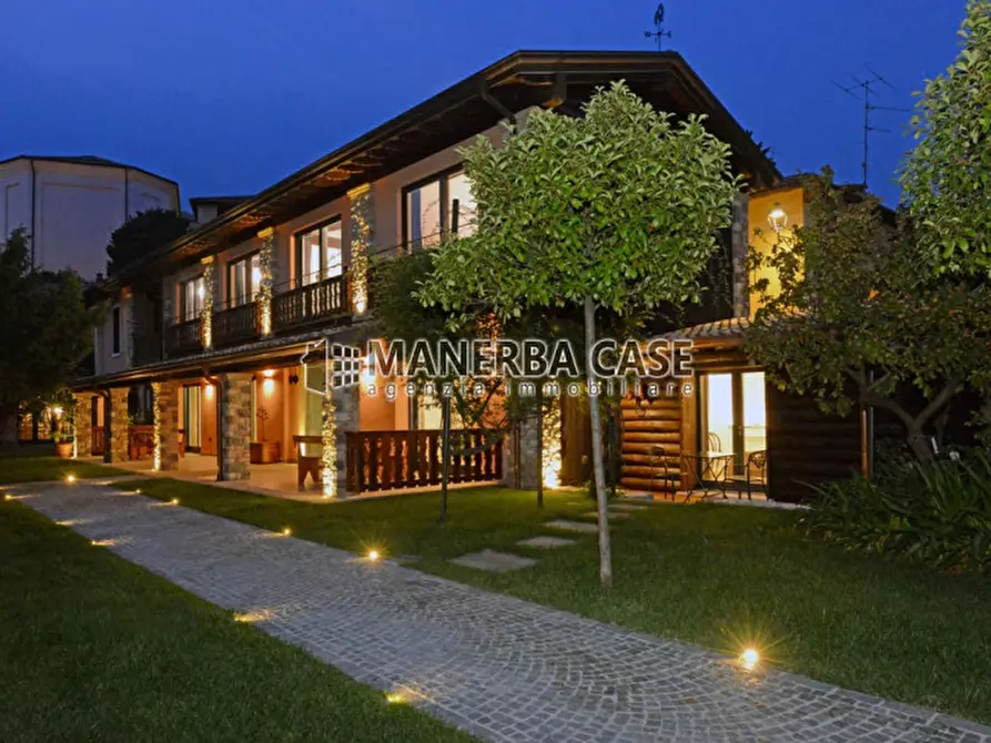 Immagine 11 di Appartamento in affitto  in lungolago zanardelli a Toscolano-Maderno