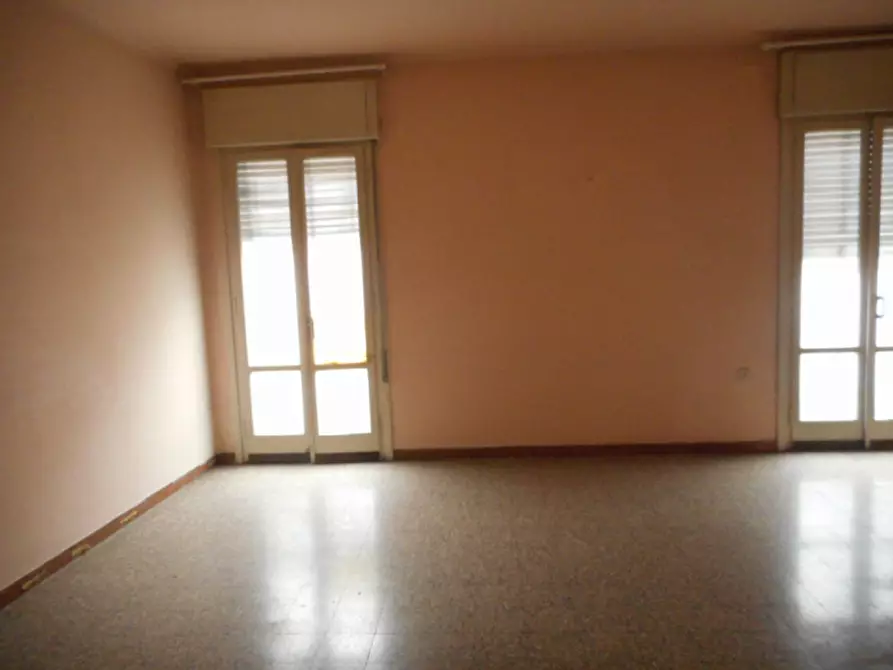 Immagine 3 di Palazzo in vendita  in contrà san tommaso a Vicenza