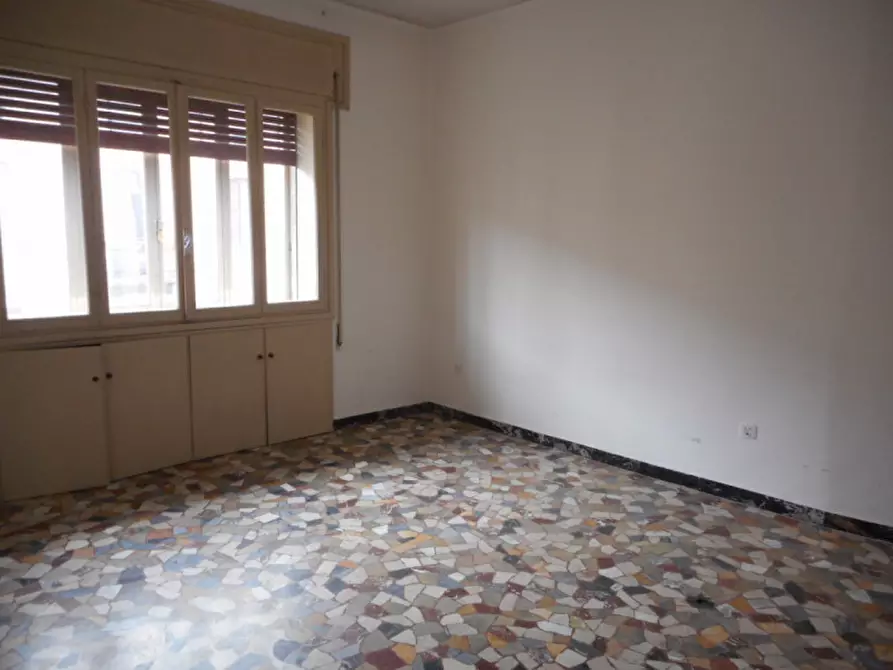 Immagine 19 di Palazzo in vendita  in contrà san tommaso a Vicenza