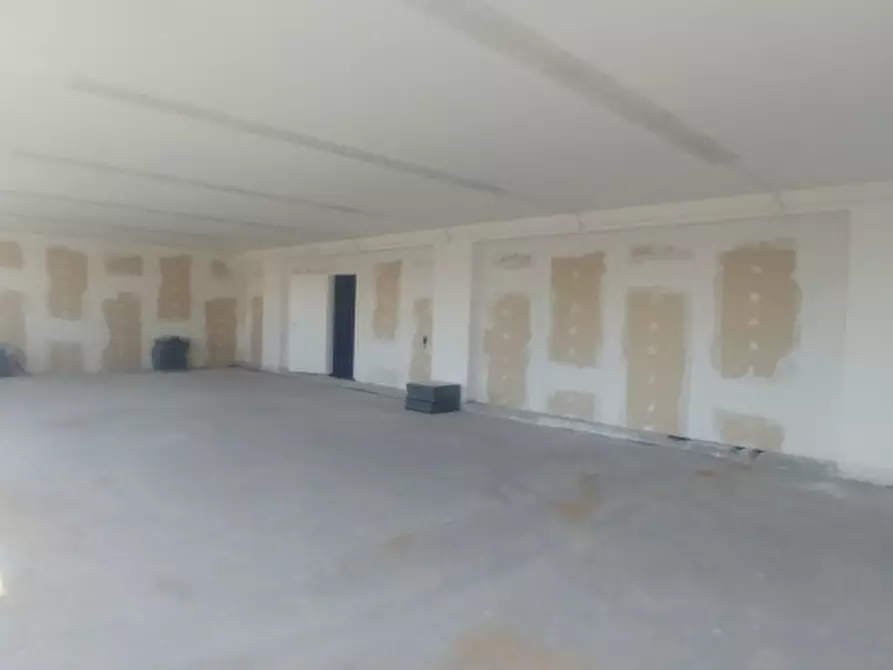 Immagine 9 di Palazzo in vendita  in VIA COPERNICO a Cinisello Balsamo