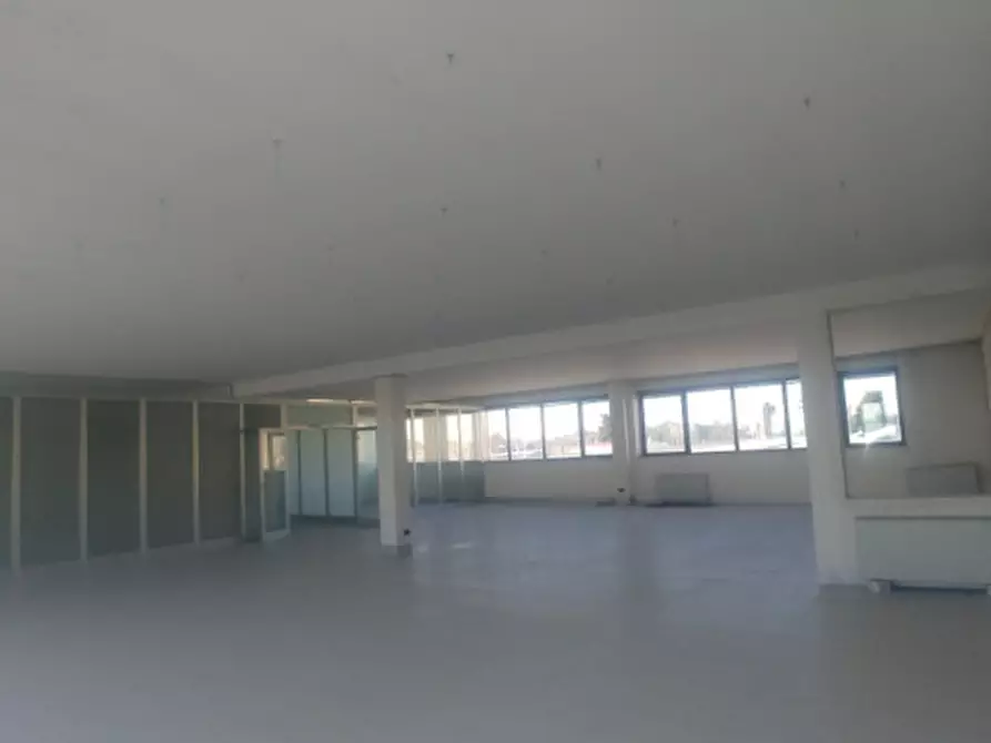 Immagine 20 di Ufficio in vendita  in VIA COPERNICO a Cinisello Balsamo