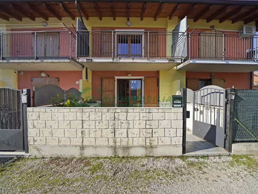 Immagine 23 di Villetta a schiera in vendita  a Gavardo