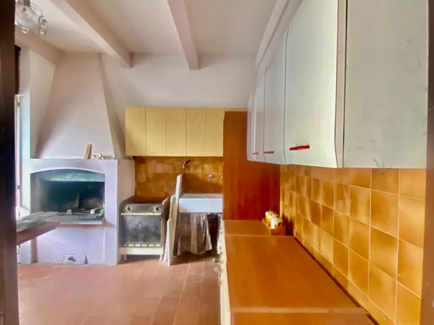 Immagine 18 di Villa in vendita  in San Quirico a Muscoline