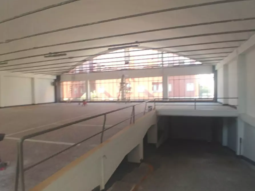 Immagine 6 di Magazzino in affitto  in VIA MICHELINO DA BESOZZO a Milano