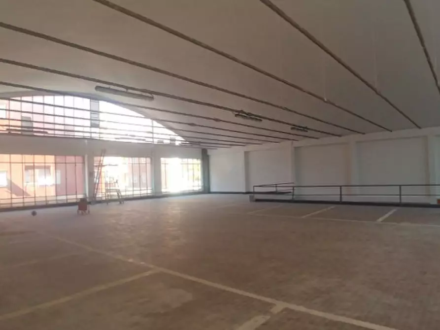 Immagine 10 di Magazzino in affitto  in VIA MICHELINO DA BESOZZO a Milano