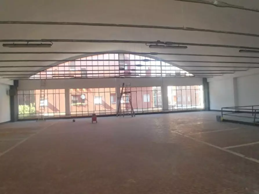 Immagine 17 di Magazzino in affitto  in VIA MICHELINO DA BESOZZO a Milano
