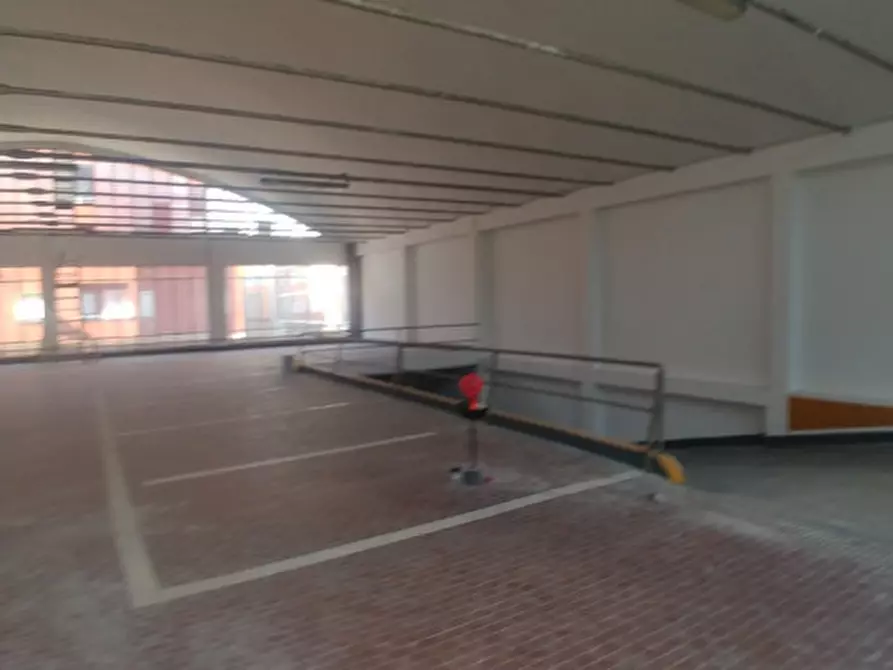 Immagine 23 di Magazzino in affitto  in VIA MICHELINO DA BESOZZO a Milano