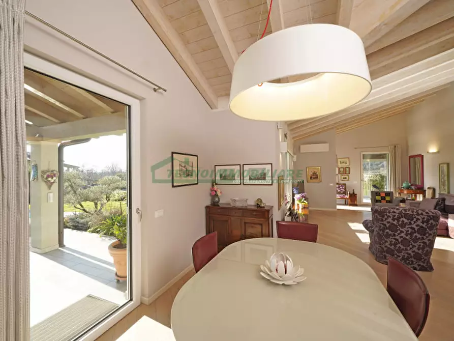 Immagine 3 di Villa in vendita  in Via Aldo Moro a Muscoline