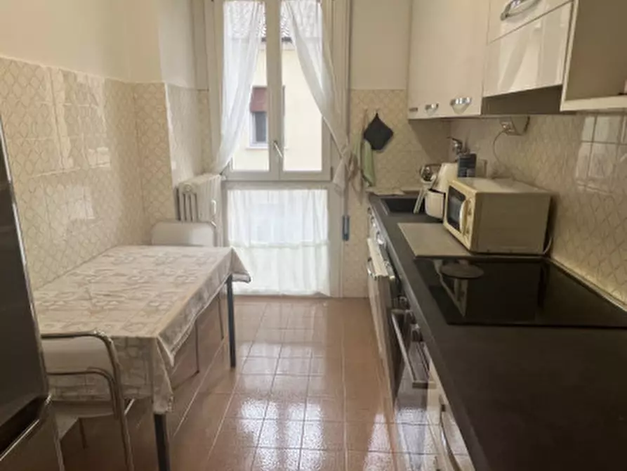 Immagine 2 di Camera in affitto  in Via Briosco a Padova