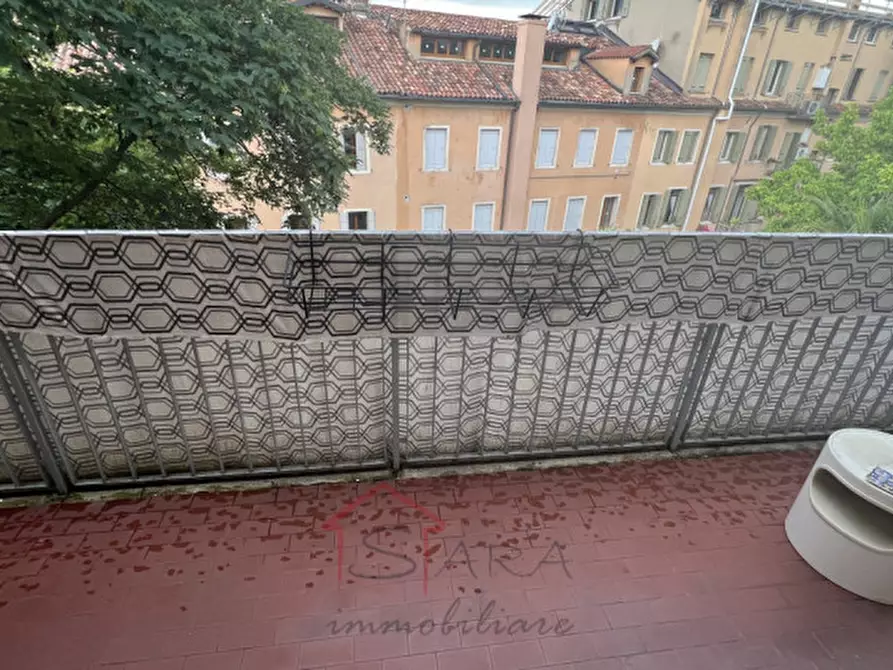 Immagine 15 di Camera in affitto  in Via Briosco a Padova