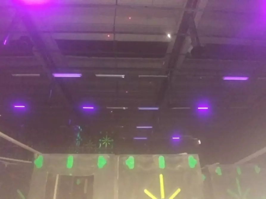 Immagine 14 di Laboratorio in vendita  in VIA RESISTENZA a Buccinasco